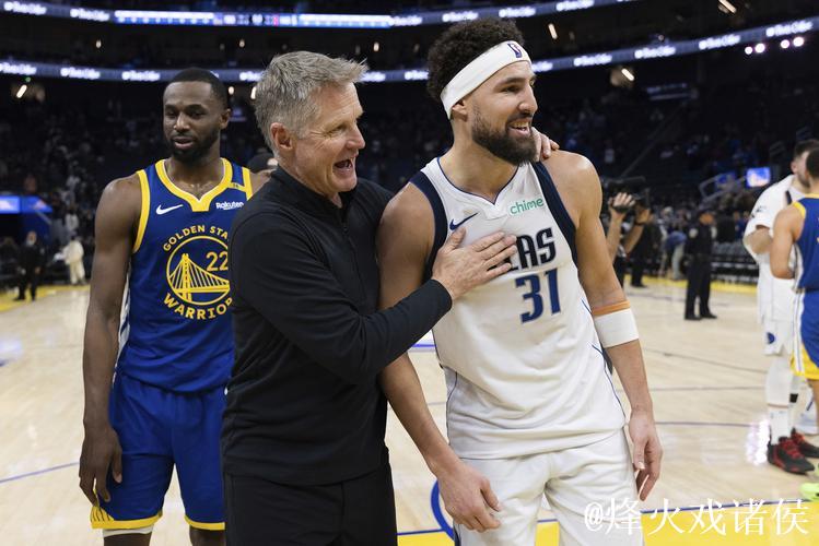 希尔德7记三分狂揽27分，库里贡献20分，勇士41分狂胜爵士